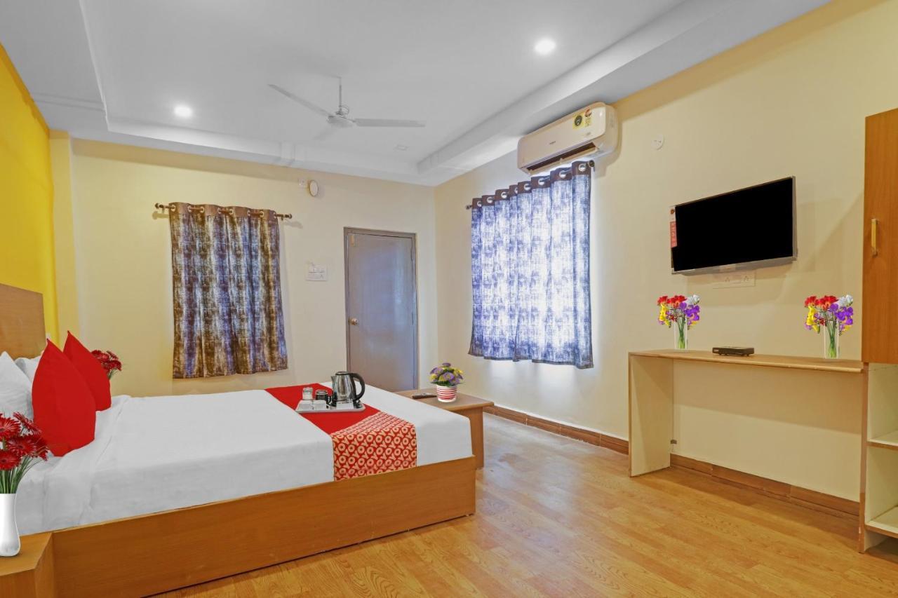 Hotel O Lavish Stay Hyderabad Exterior photo