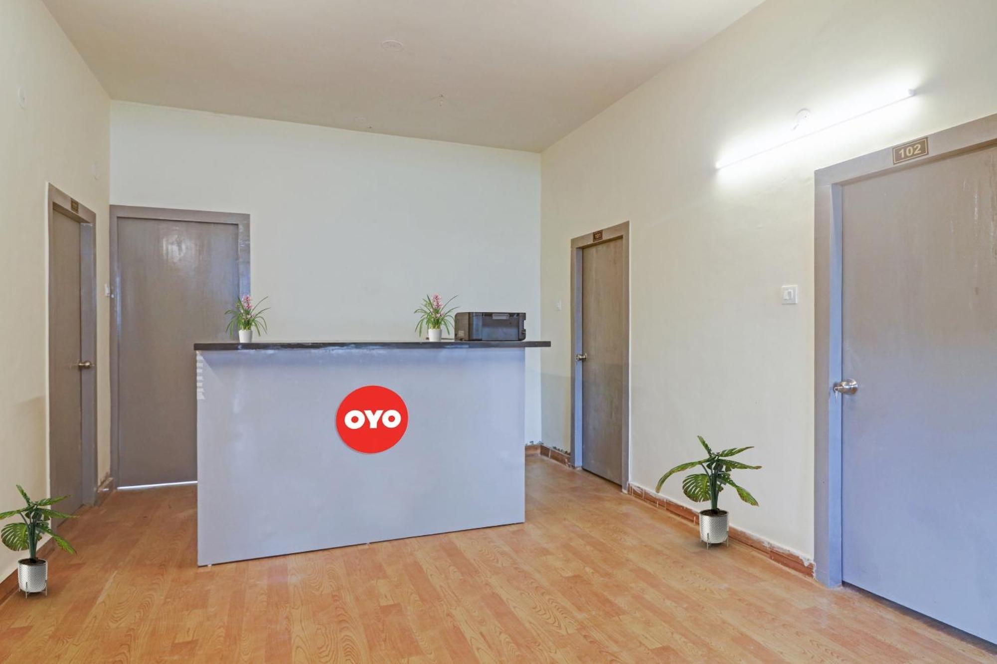 Hotel O Lavish Stay Hyderabad Exterior photo